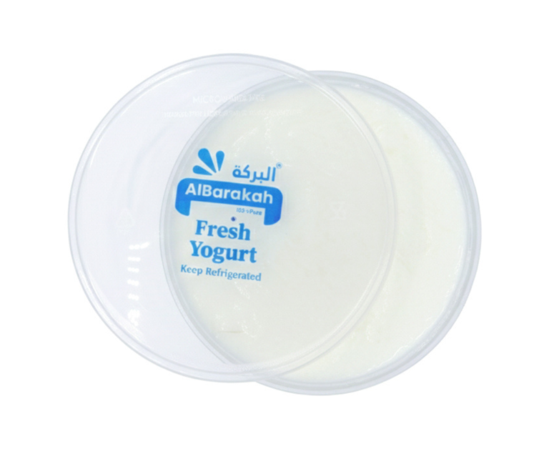 Fresh yogurt half kilogram low fat and full fat dairy product