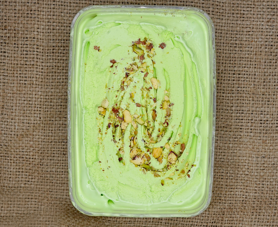 Pista ice cream 1 liter creamy pistachio frozen dessert